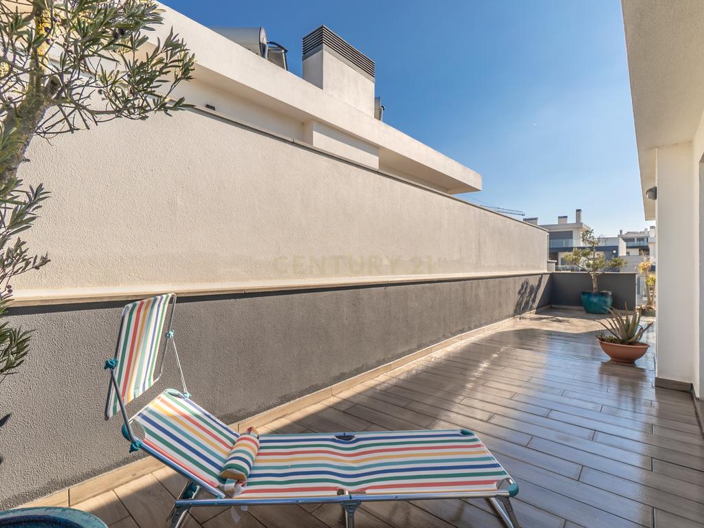 Duplex com terraço! a 5 minutos das praias! Quinta de Santa Teresa! - Image 48
