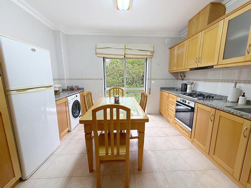 Apartamento com Vista Mar em Nazaré - 3 Quartos - Image 30