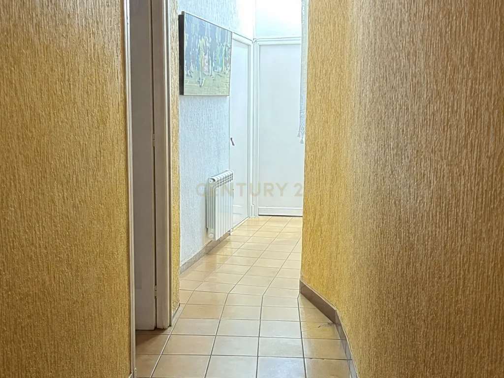 Edifício exclusivo com grande potencial numa das melhores zonas de Trujillo - Image 37