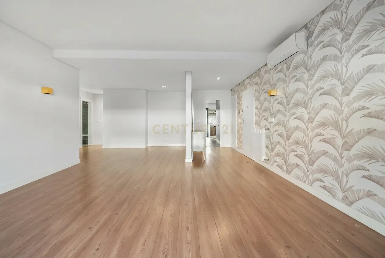 Fotografia 10 de Apartamento T3 com Suite – Conforto e Localização em Setúbal