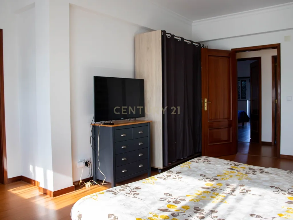 Moradia T5 Vila Nova Foz Côa - Image 28