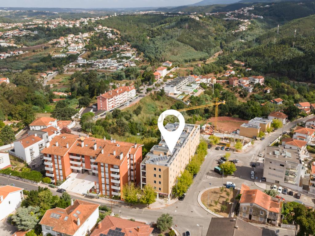 Apartamento T1 com garagem, Olivais, Coimbra - Image 1