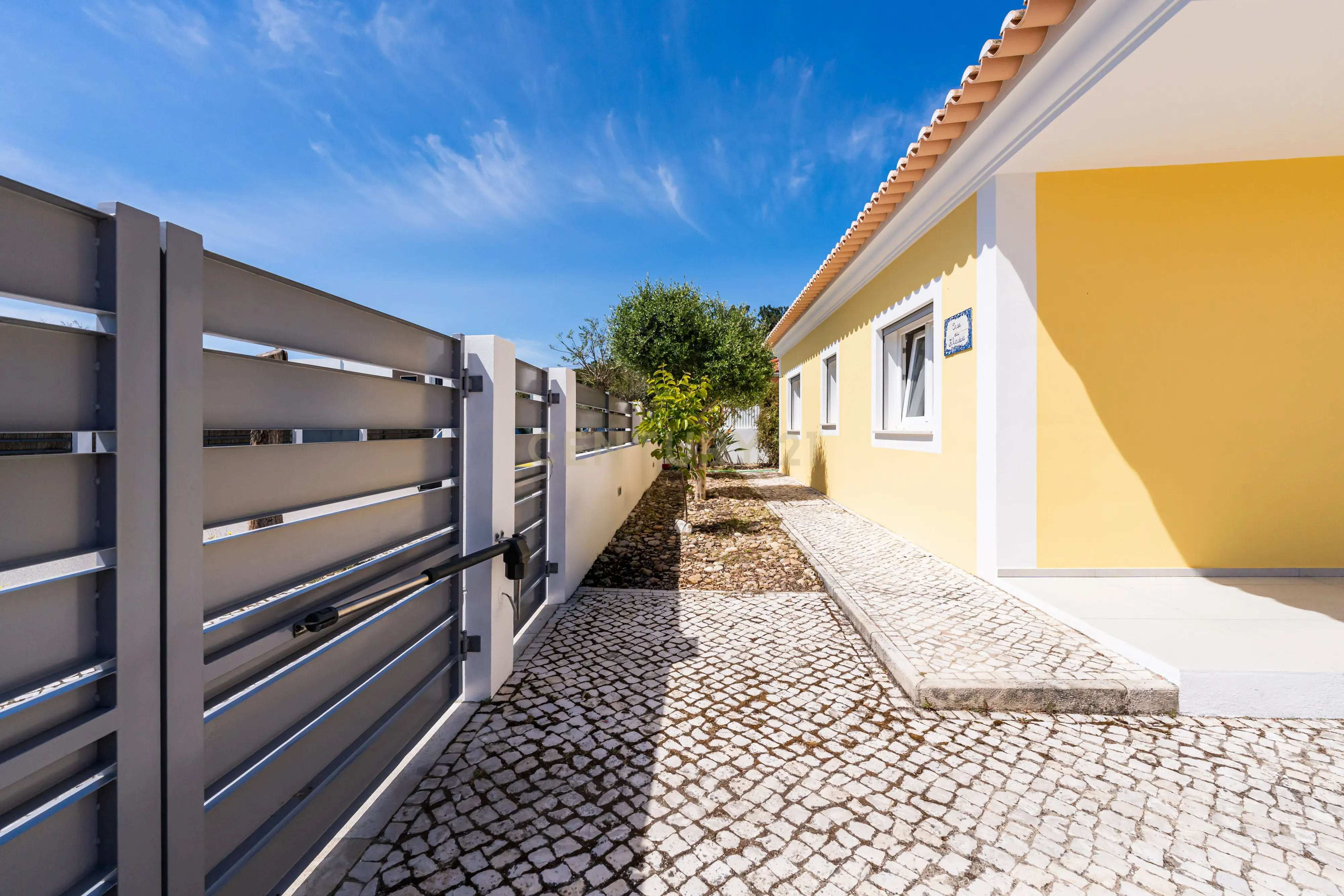 Fotografia 6 de Moradia isolada T4 C/ Piscina e Garagem Azeitão, LT Terreno 416 m2