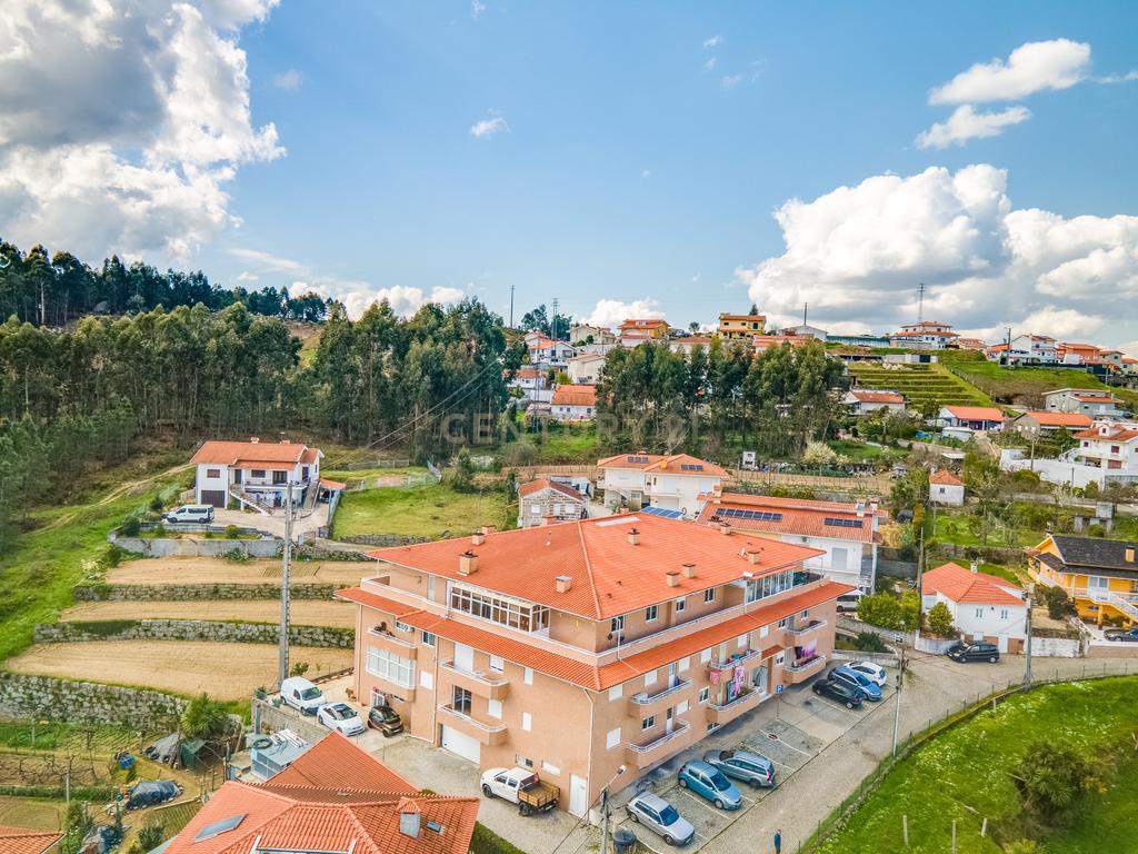 Apartamento T3 em Castelo de Paiva  - Image 1