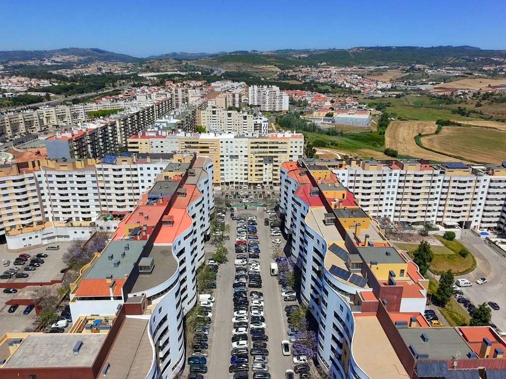 Apartamento T4 na prestigiada Urbanização Quinta do Infantado, Loures com Vista Panorâmica sobre as Lezírias - Image 33