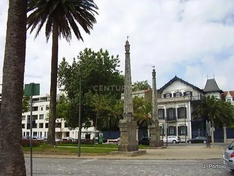 Loja com armazém na rua do Carvalhido - Porto - Image 14