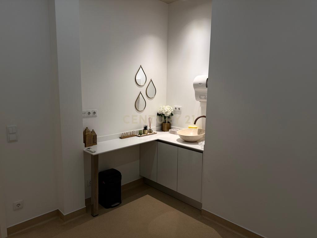 Espaço Clínico Preparado para Área da Saúde – Coimbra - Image 12