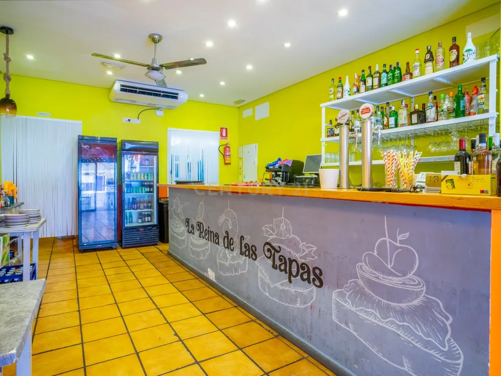 Restaurante de Alta Procura à Venda em Fuengirola: “La Reina de las Tapas” - Image 13