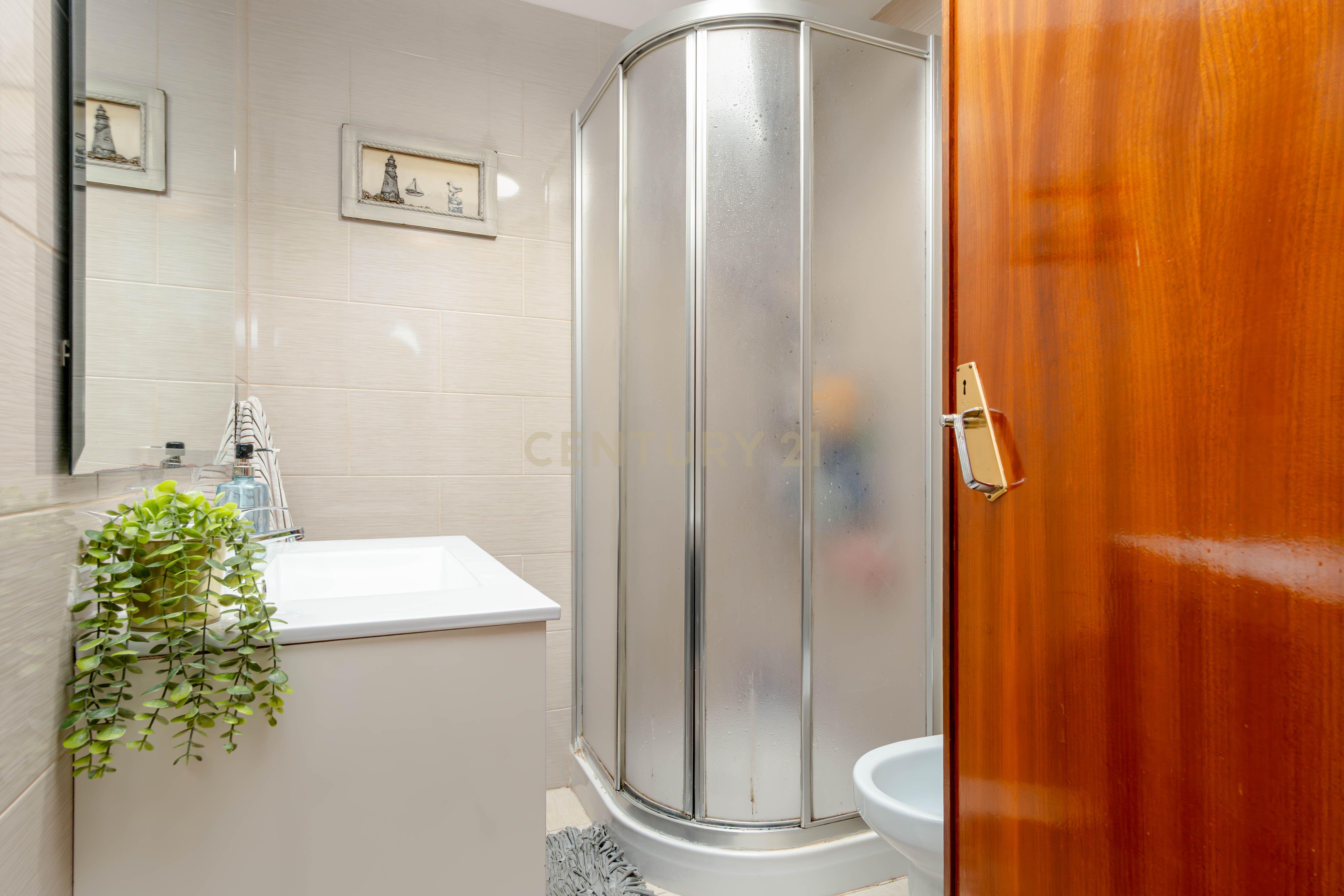 Fotografia 12 de Apartamento  T2 no Cacém  com muita luz natural e com elevador! - CPCV assinado
