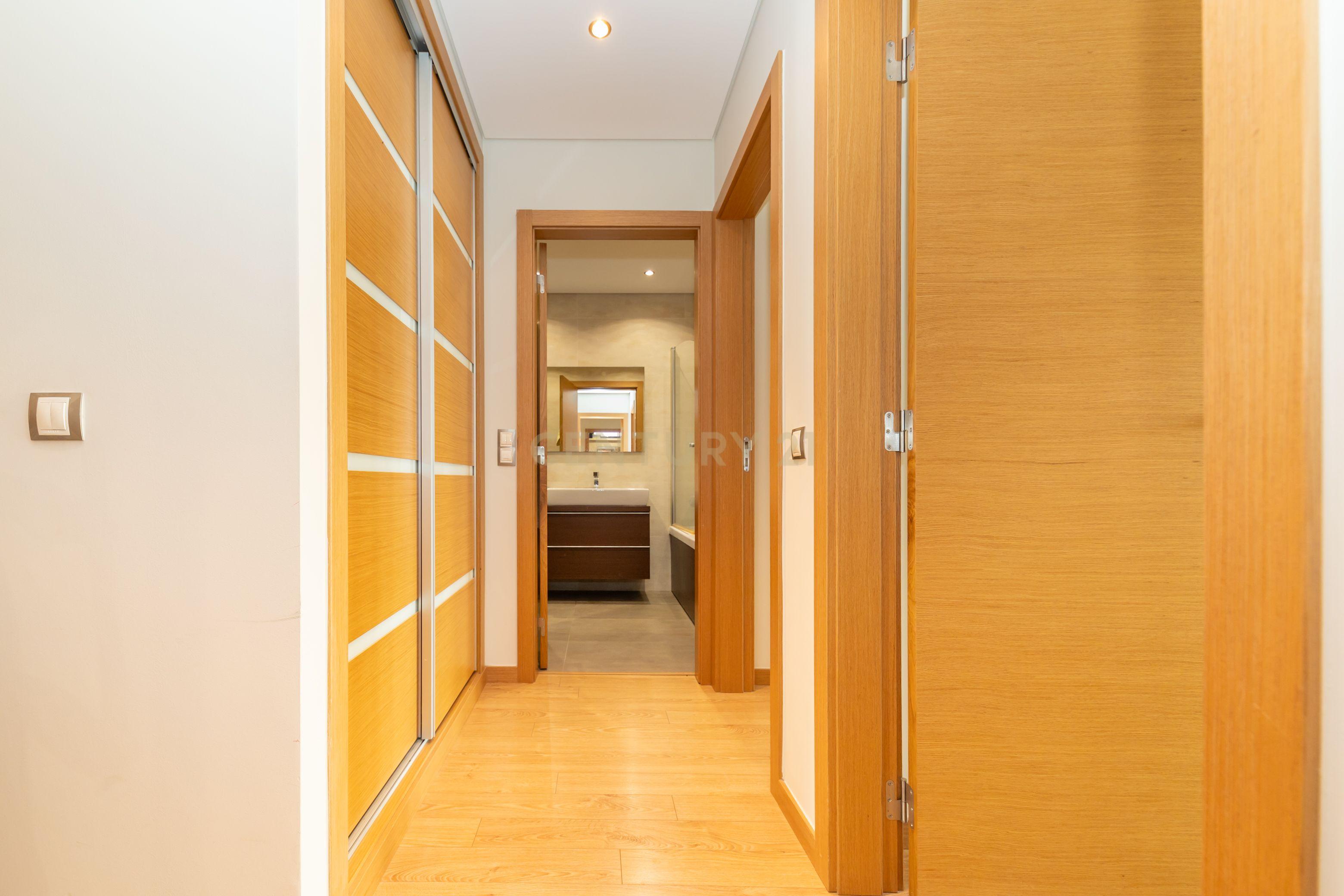 Apartamento T3 Com Box - Varandas Montijo - Image 19