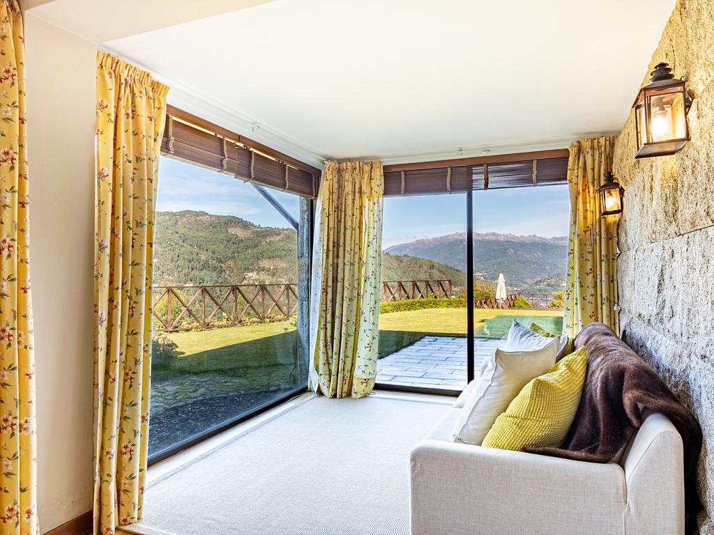 Moradia de Luxo na Caniçada, Gerês com vistas rio - Image 12