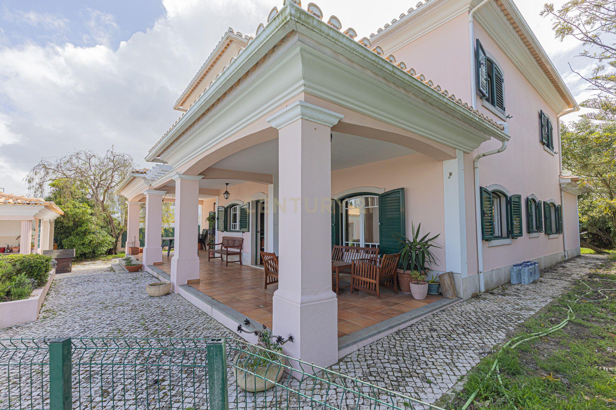 Moradia T5 - Almada - Piscina - Garagem -  364 m² - Terreno 1.024 m² - Image 63