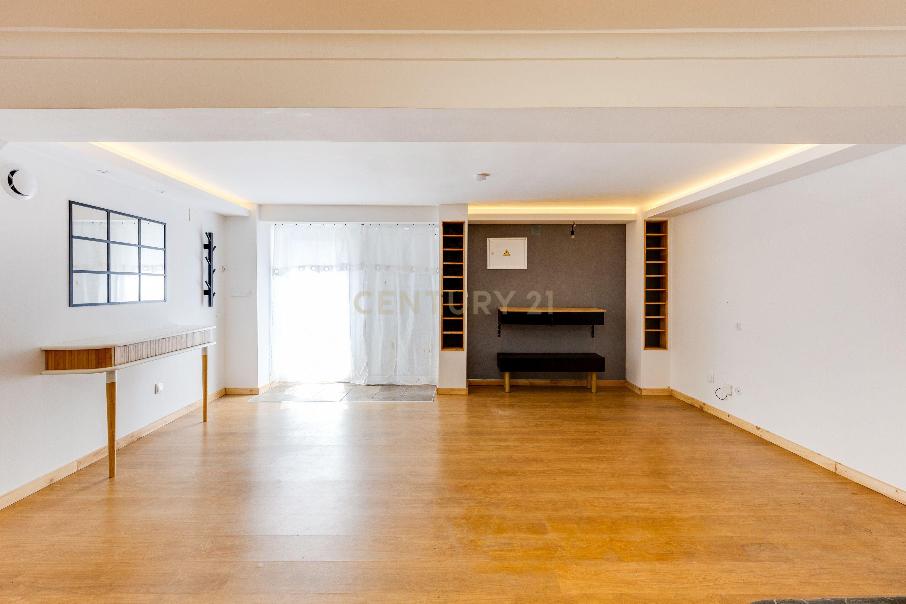 Fotografia 4 de Casa T3 em Maceira, Leiria - Conforto e Praticidade