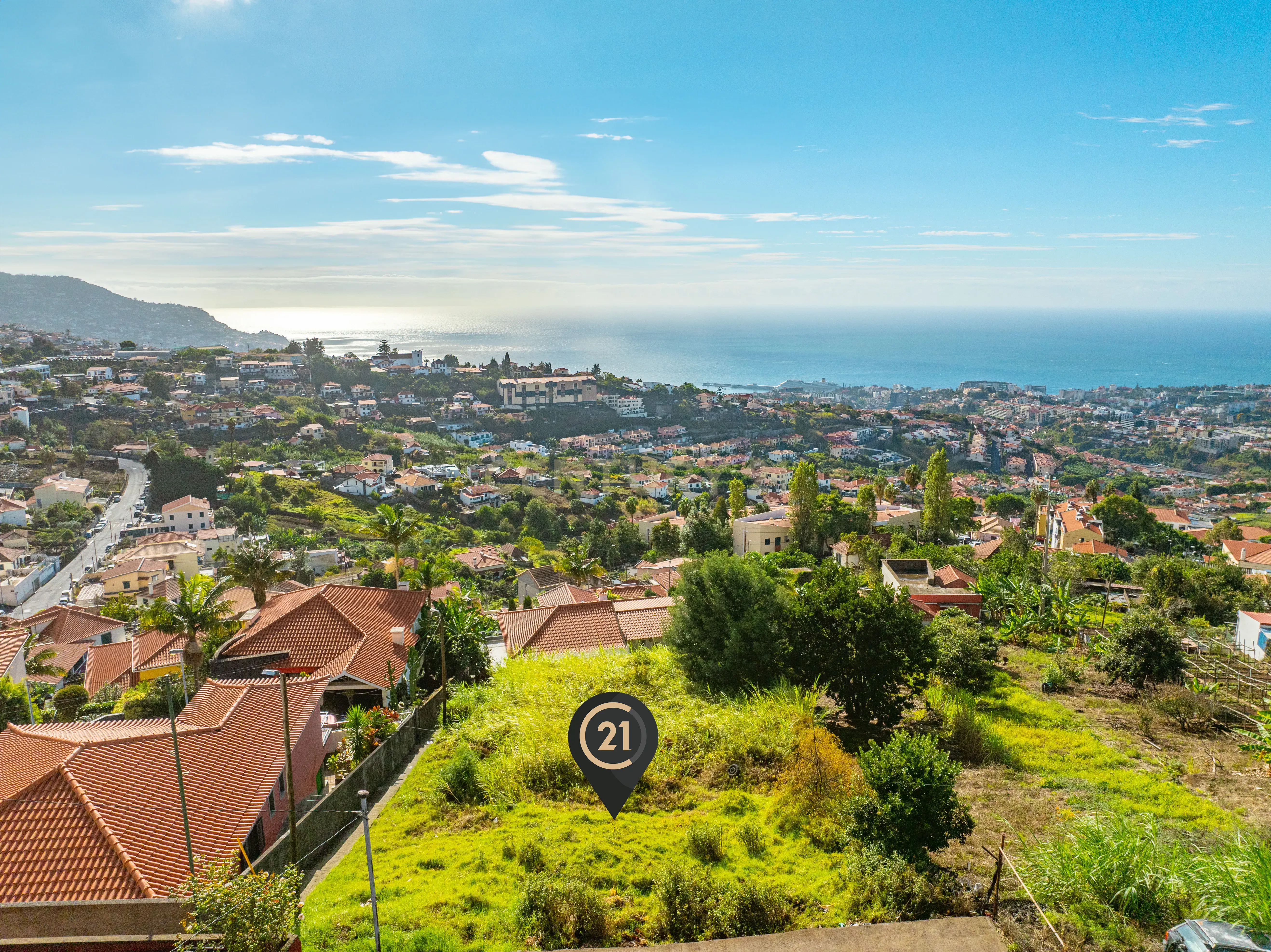 Terreno Urbano para Construção - São Roque, Funchal. - Image 4