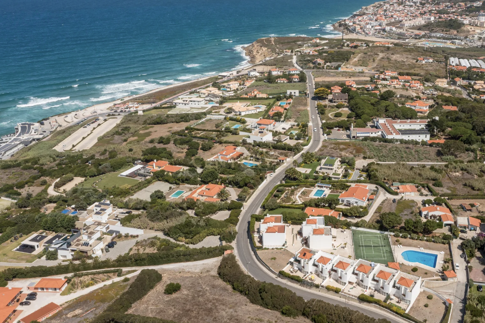 Moradia T4 em Condomínio na Praia Grande, Colares - Sintra - Image 31