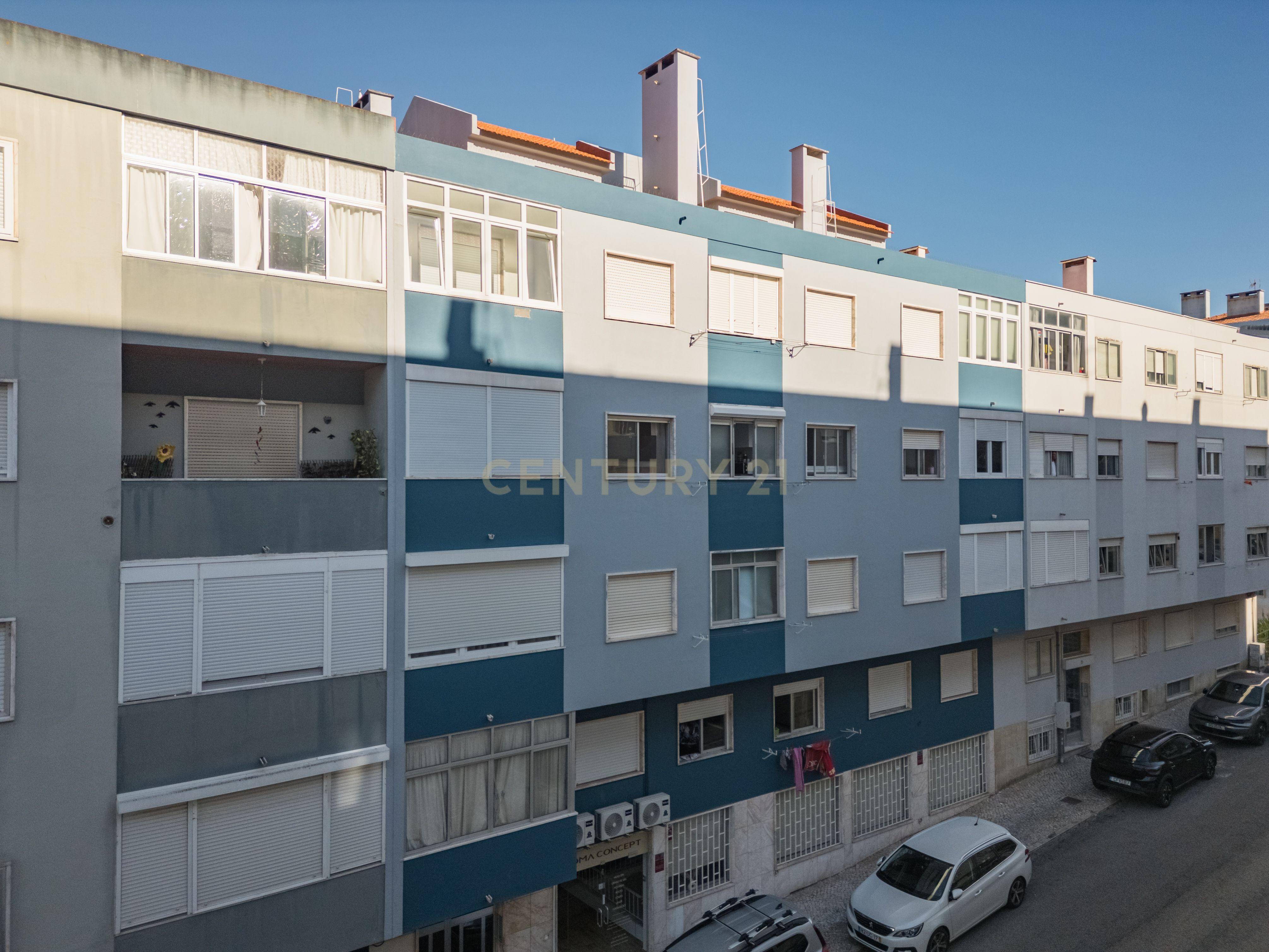 Apartamento T2 à venda em Mina de Água, Amadora — foto 24