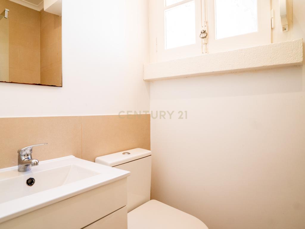 Apartamento T4 à venda na Rua de Santana à Lapa, Nº 24 - Image 10