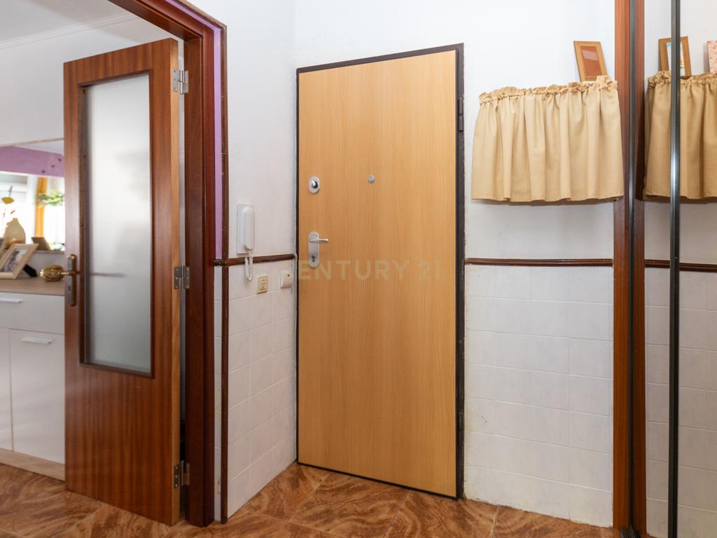 Apartamento T3 em Corroios - Miratejo - Image 9