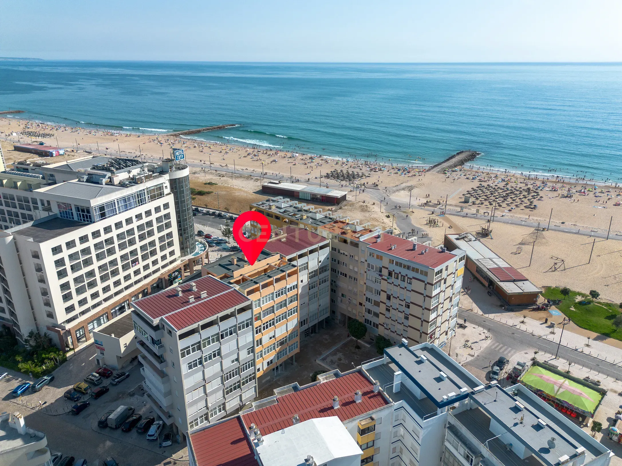 Arrendamento T3 Costa da Caparica  com Elevador