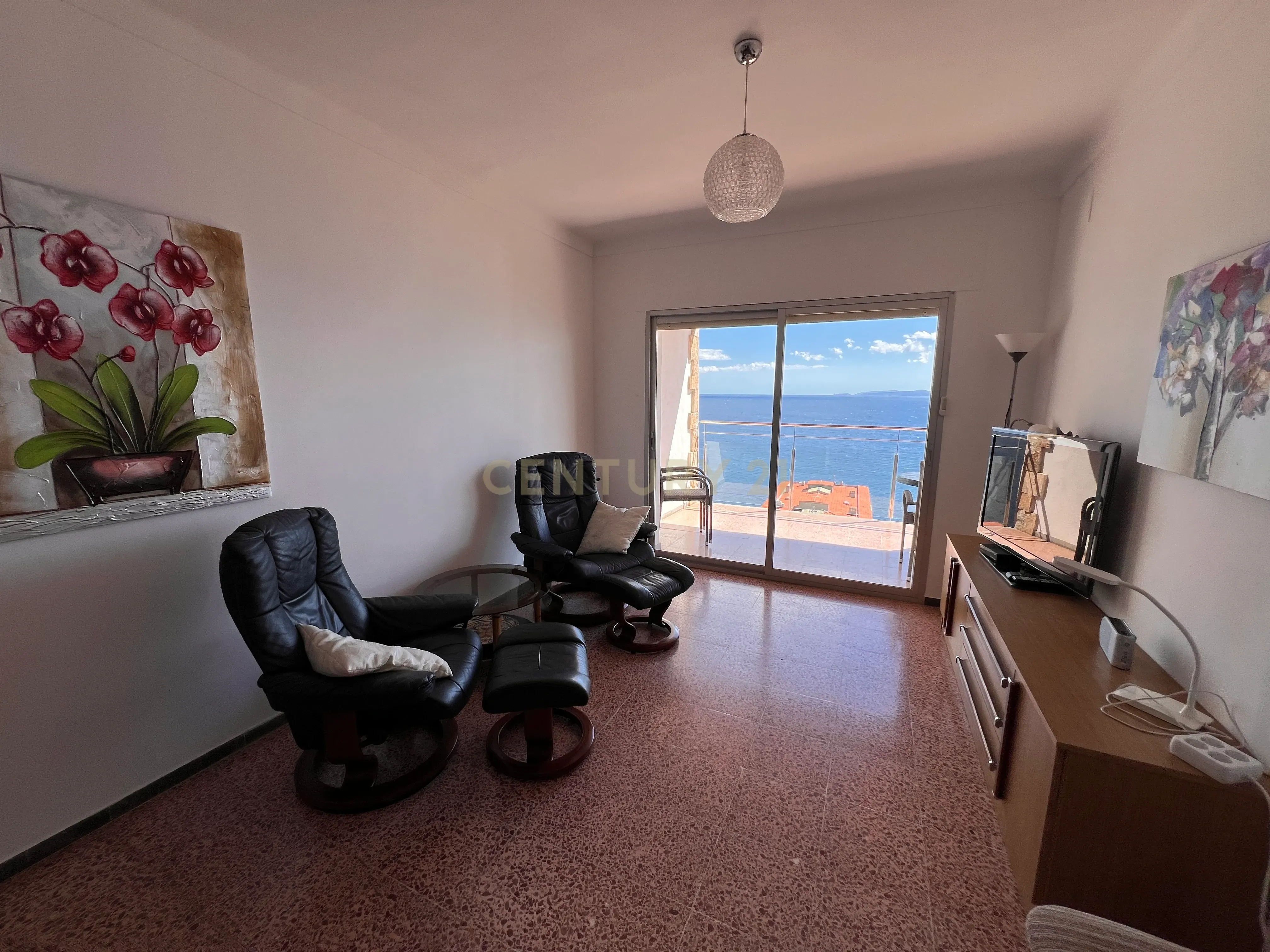 À VENDA - EM ROSES, NA COSTA BRAVA – VISTA PANORÂMICA EXCECIONAL PARA O MAR - Image 10