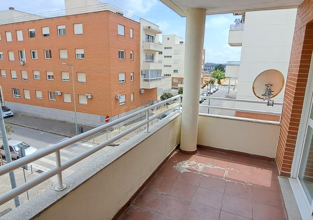 Apartamento T3 com 142m2 e lugar de garagem em Alhos Vedros - Image 5