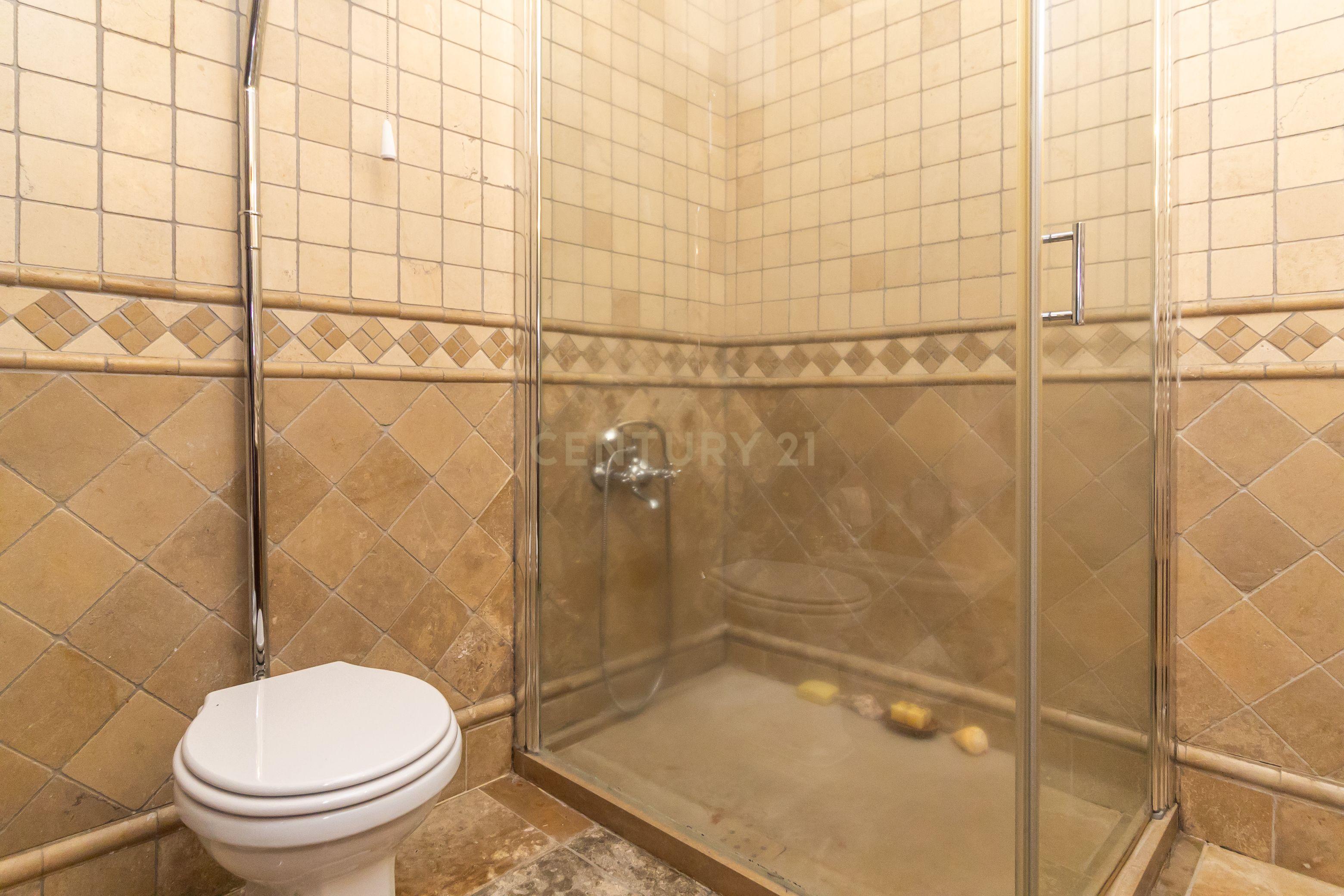 Moradia T4 em Palmela, com Piscina e Amplo Espaço Exterior - Image 50