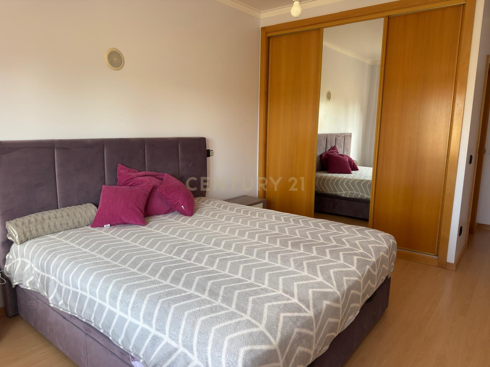 Fotografia 3 de Apartamento T3 com garagem, Nossa Sra de Fátima, Entroncamento