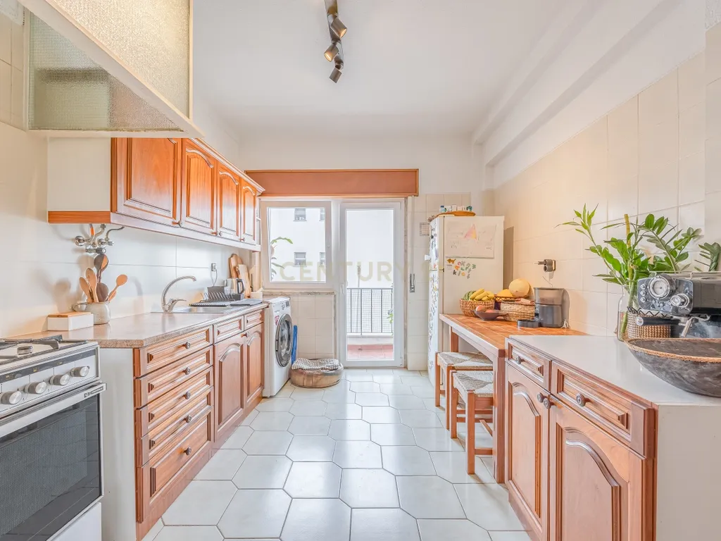 Apartamento T3 com 2 WC, Arrecadação e Terraço com Vista Mar | Ameijeira, Lagos - Image 9