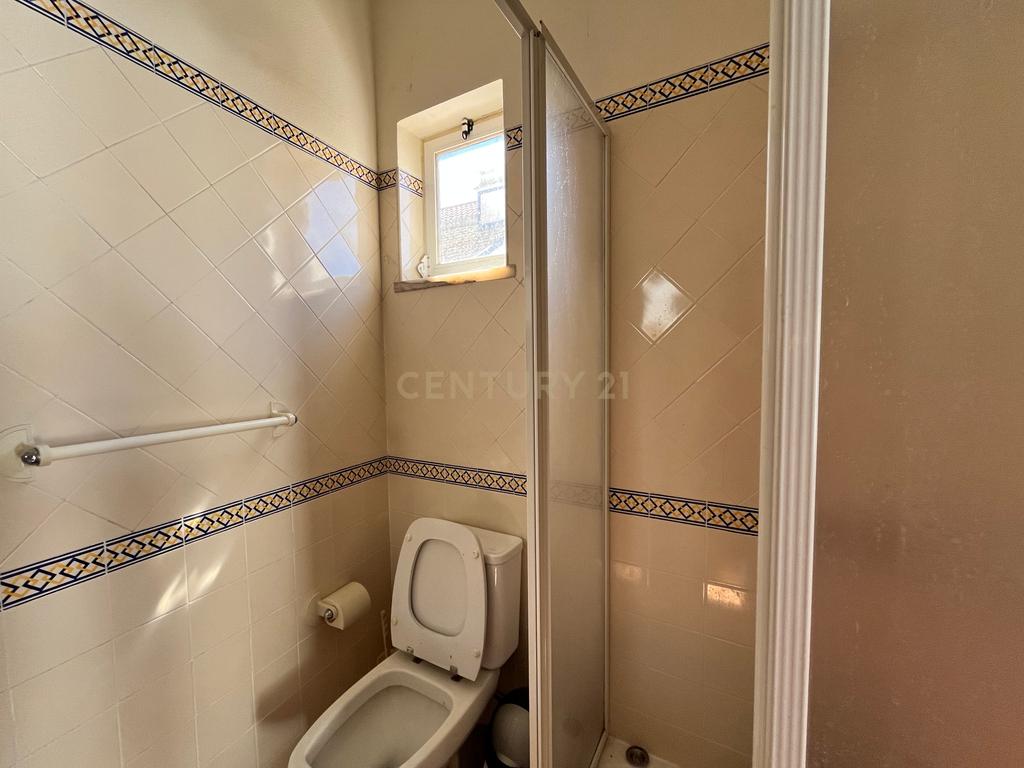 Moradia com 2 quartos em Peniche, perto da praia. - Image 22