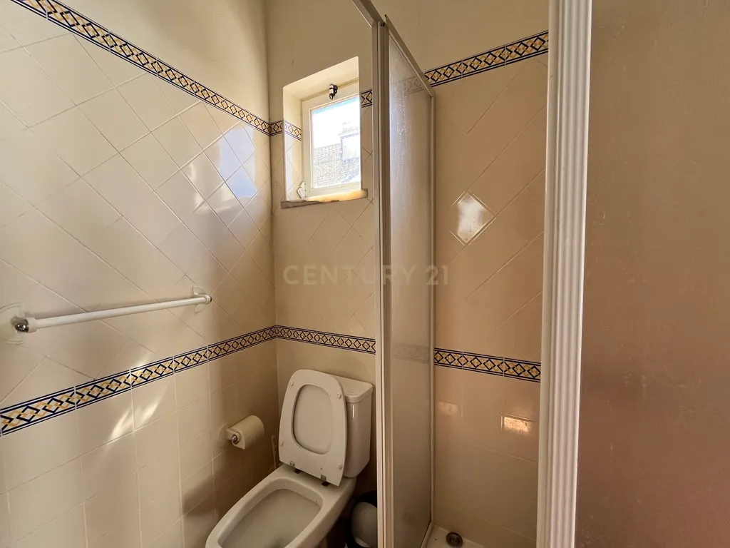 Moradia com 2 quartos em Peniche, perto da praia. - Image 22