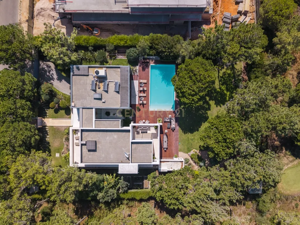 Moradia de luxo contemporânea com 6 suítes na Quinta da Marinha, Cascais - Image 3