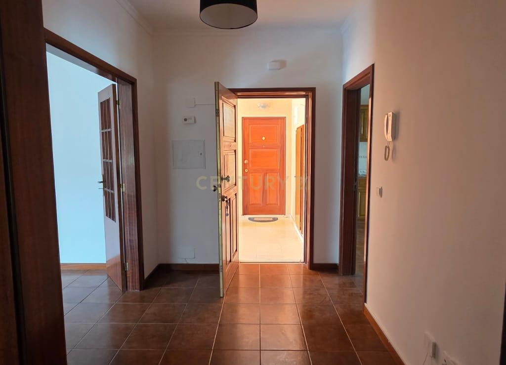 Apartamento T2 Alpendorada - Marco de Canaveses - Image 3