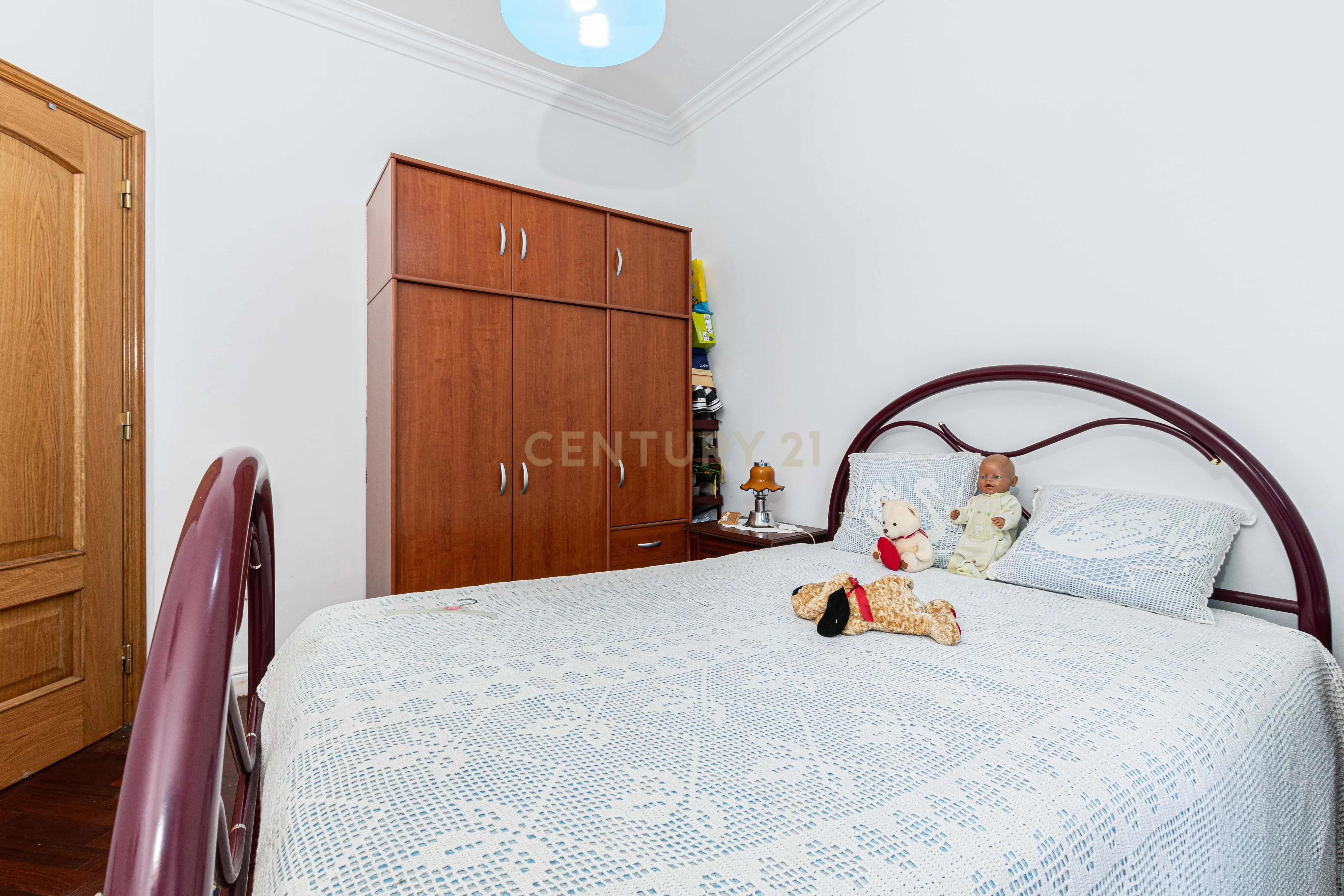 Moradia T4 no Bairro Madre de Deus - Image 34