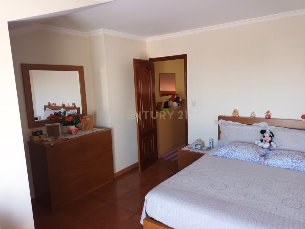 Vende-se apartamento T3 Duplex, zona das Antas, Porto - Image 29