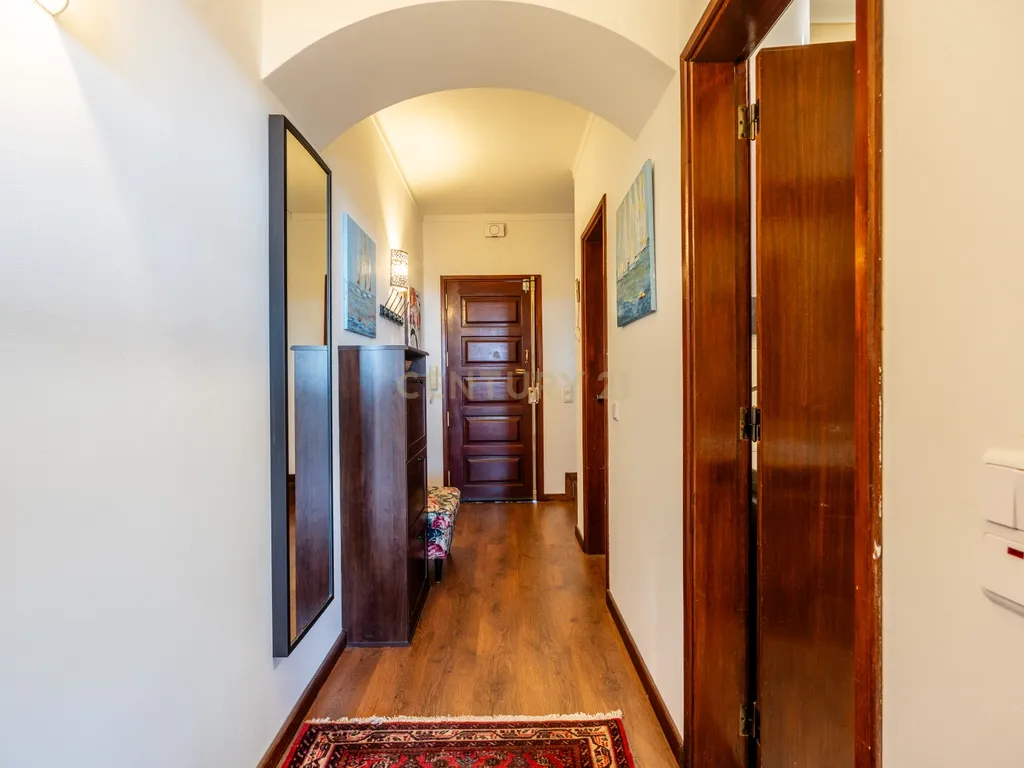 Apartamento com piscina, elevador e vista mar, no centro de Albufeira - Image 21