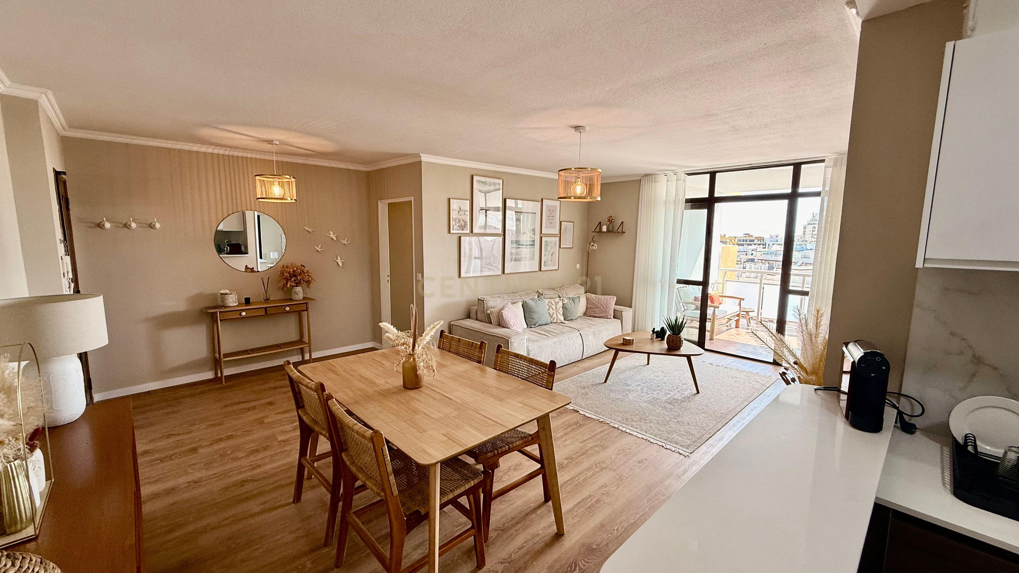 Fotografia 4 de Apartamento T2 renovado em Armação de Pêra a 500 metros da praia.