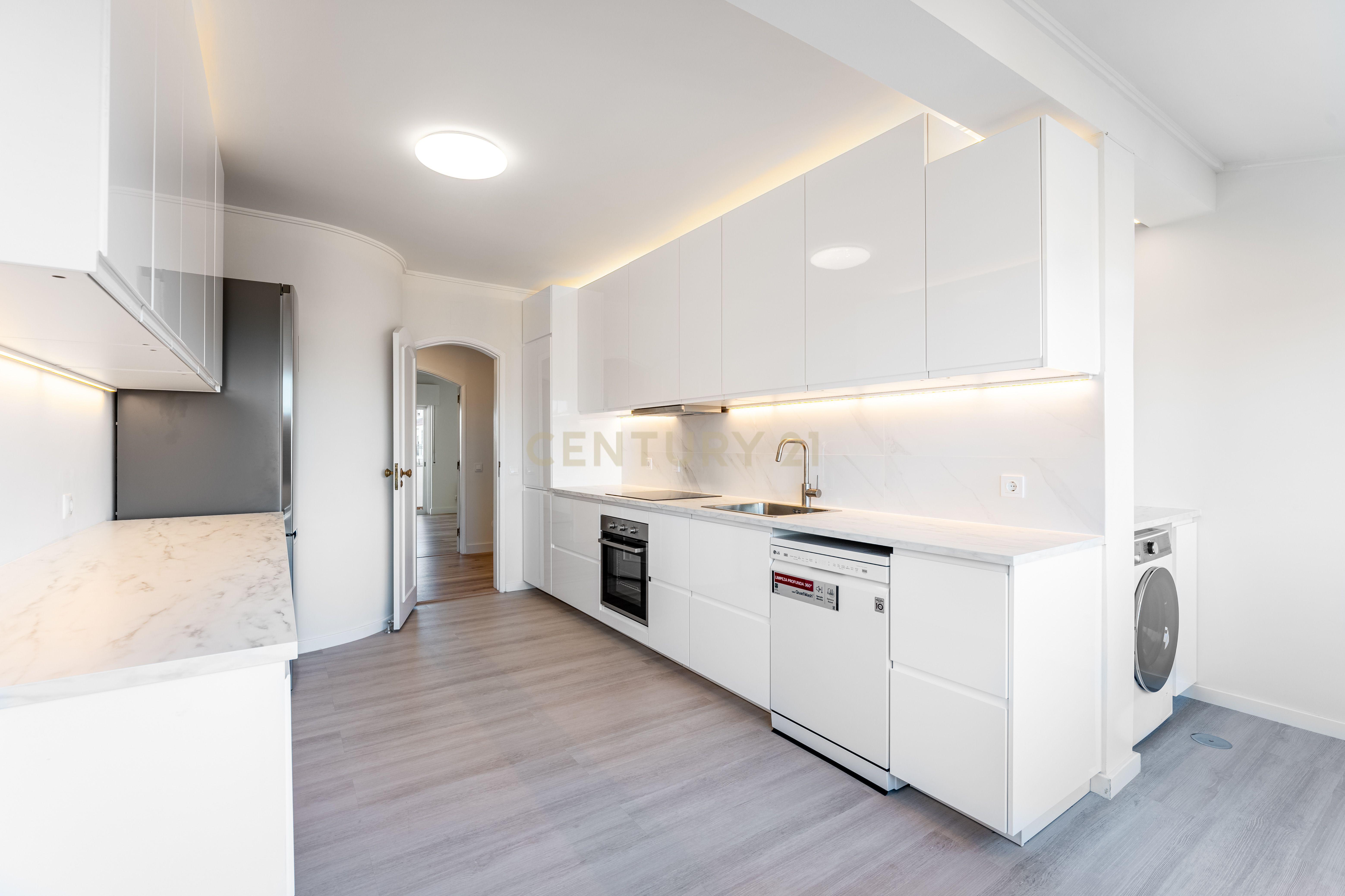 Apartamento Duplex de Luxo em Cascais! - Image 12