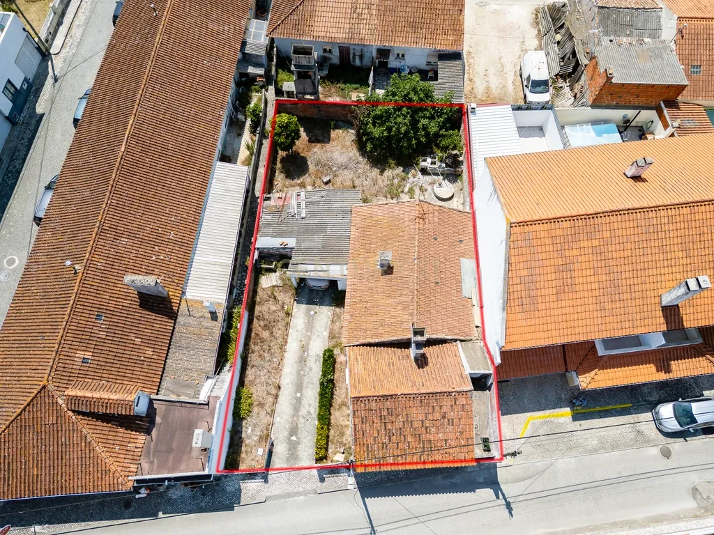 Moradia T3 Térrea com Espaço Exterior – Centro da Vila de Vieira de Leiria - Image 14