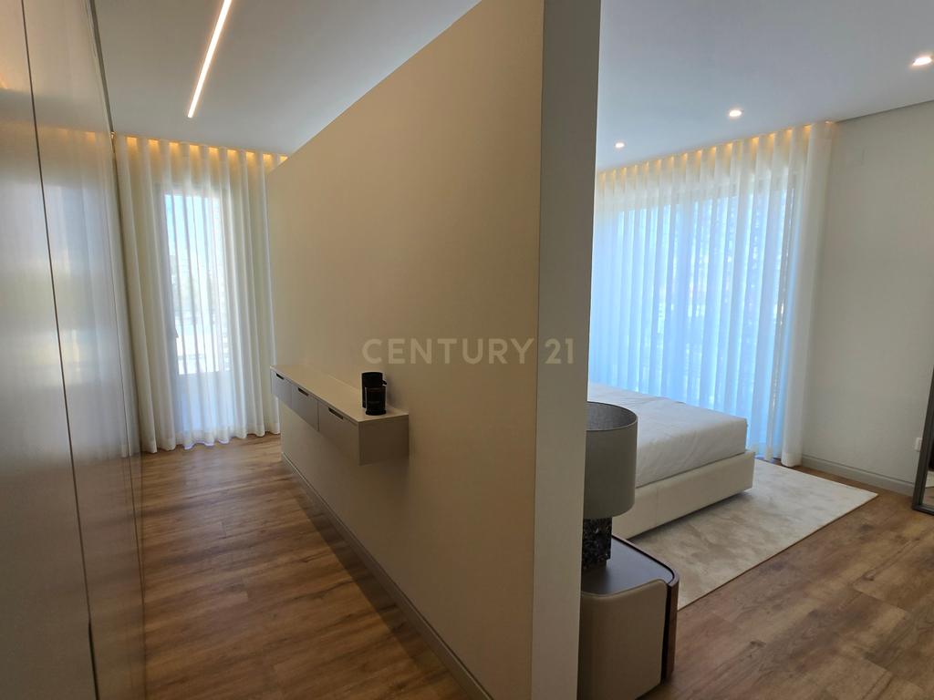 Apartamento T2 em Condomínio de Luxo Parede ( Cascais ) - Image 23