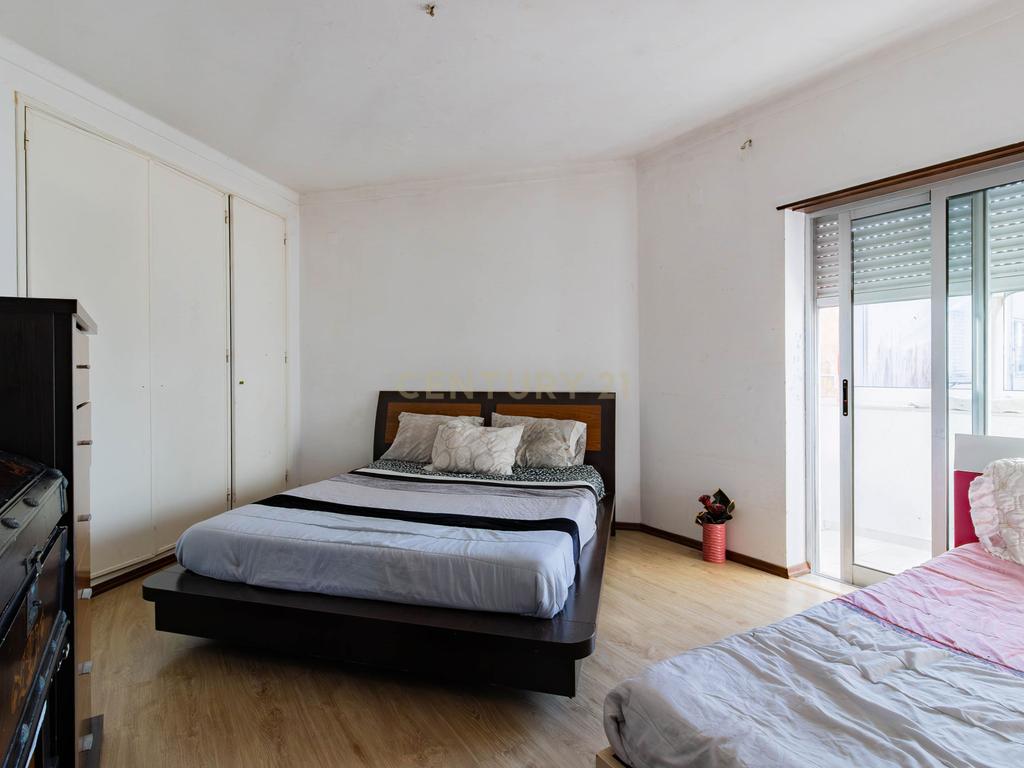 Apartamento Exclusivo | 129 m² de Área Útil + 22 m² de Anexos - Image 13