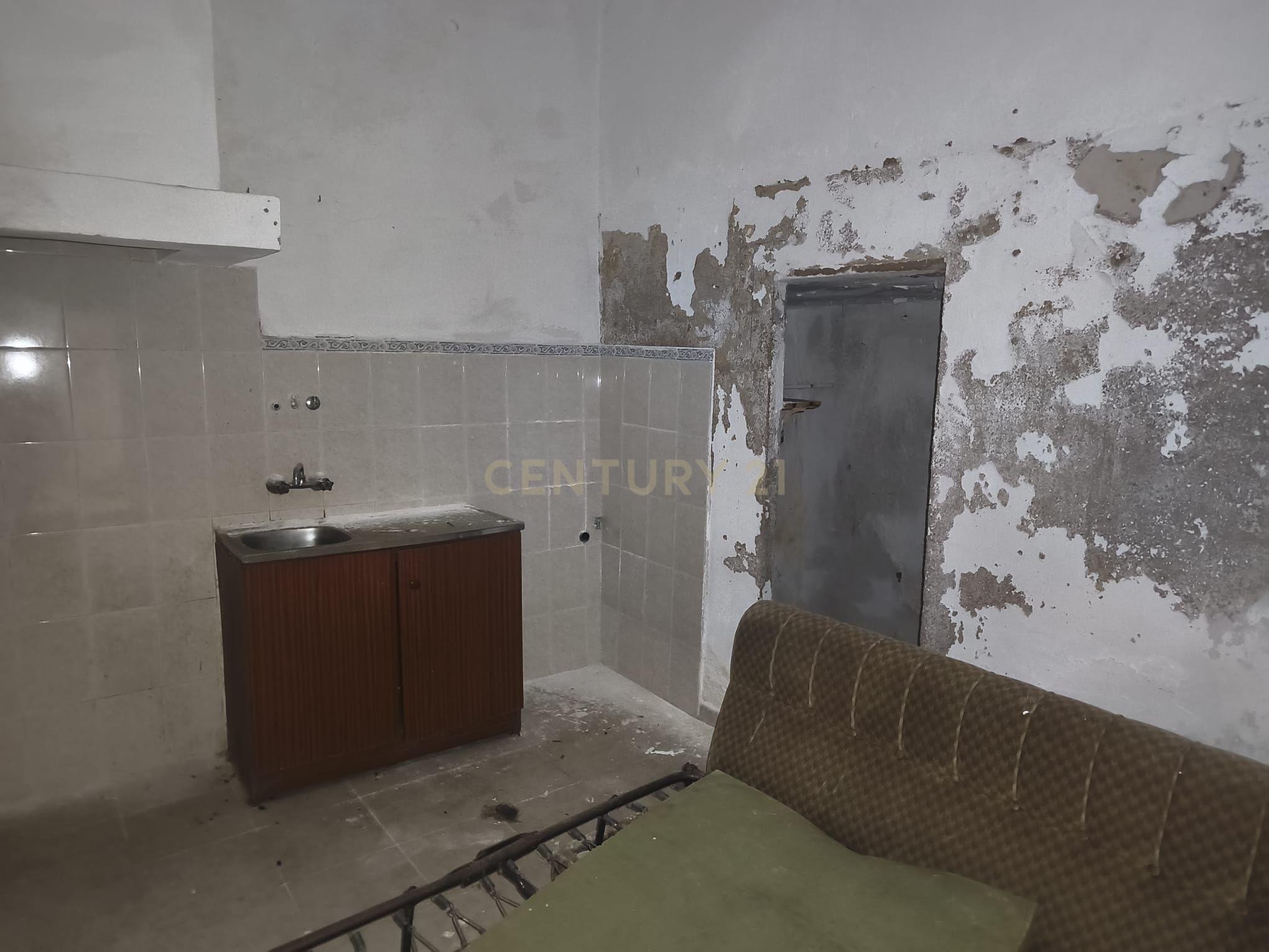 Fotografia 6 de Moradia  com Potencial em Assunção, Elvas - 125m²