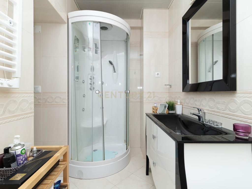 Apartamento Duplex T3 perto do mar na Caparica — Conforto, Elegância, Proximidade da Natureza e Estilo de Vida Descontraído - Image 61