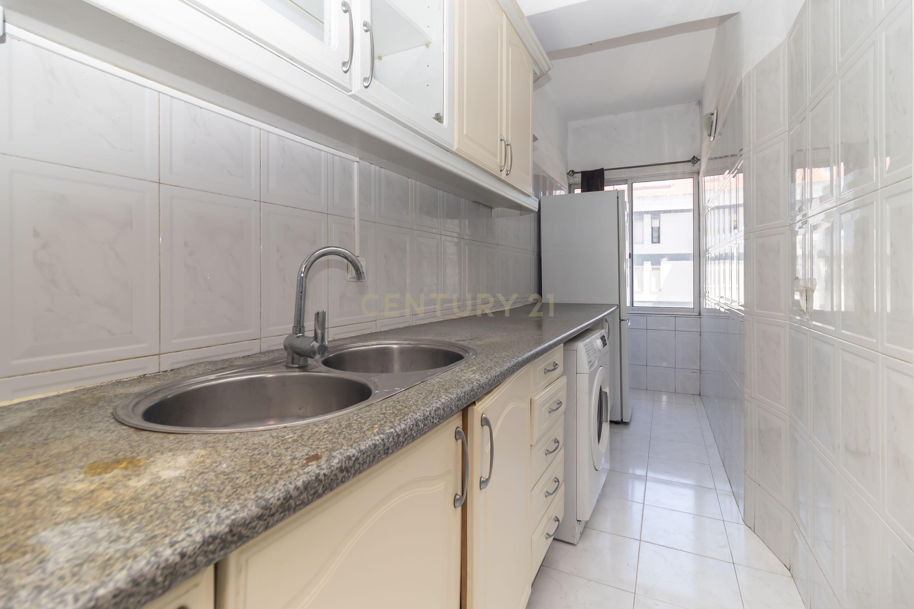 Fotografia 3 de Apartamento de 4 assoalhadas na Amora