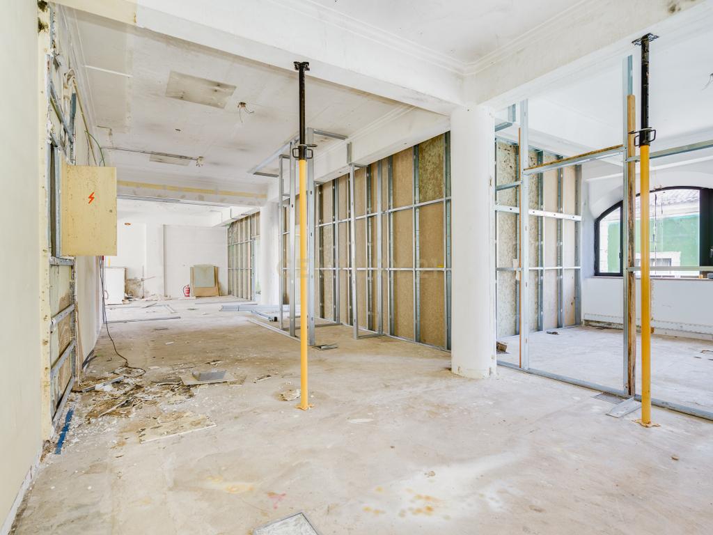 Prédio de Serviços em Alcântara – Projeto Aprovado para Aparthotel com 15 Unidades | Próximo ao LX Factory e Allo | Alcântara Lisbon Offices - Image 12