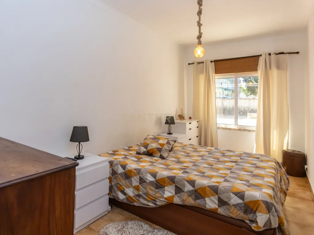 Oportunidade de investimento Apartamento T2 Amoreiras, Setúbal - Image 12