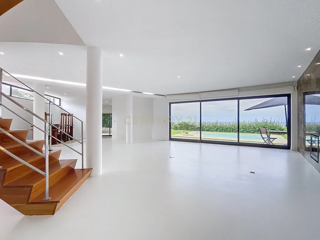 Moradia de Luxo com vista Mar em São Miguel, Açores - Image 40
