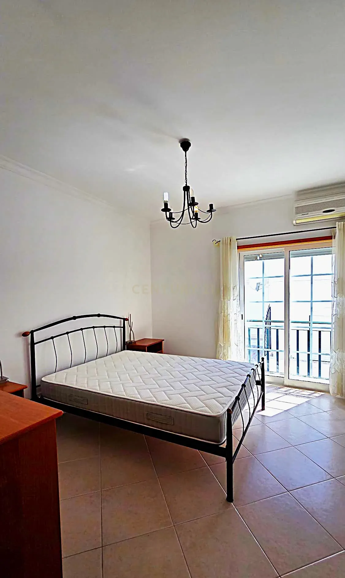 Fotografia 8 de Apartamento T1  na baixa de Olhão