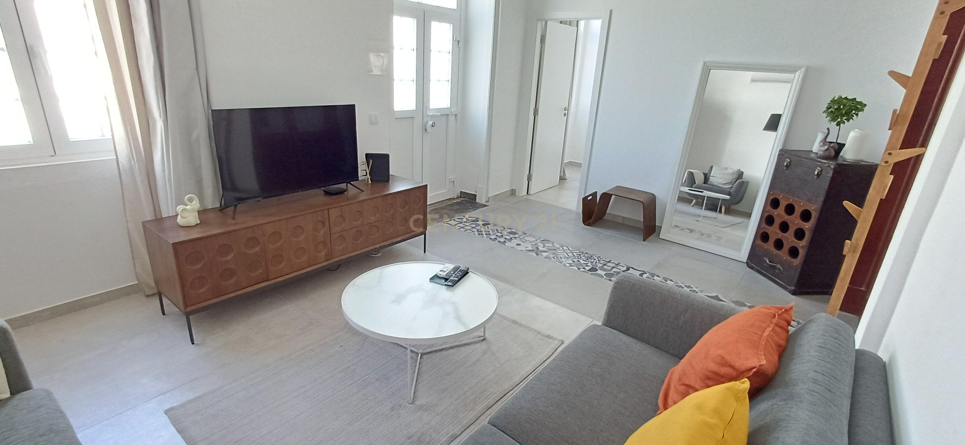 Fotografia 9 de Apartamento T3 * em Moradia de Charme no Coração de SINTRA * Arrendar