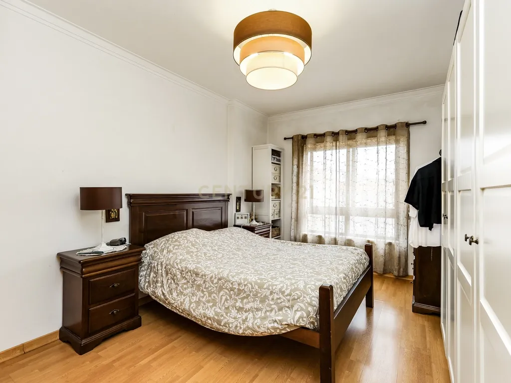 Apartamento T3 com vista deslumbrante para a Serra de Sintra – Algueirão | Cabeço da Fonte - Image 13