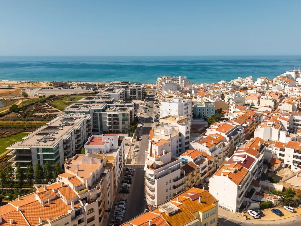 Apartamento T1 em Armação de Pêra | A apenas 2 minutos da praia | Conforto, Localização e excelente Oportunidade de Investimento - Image 14